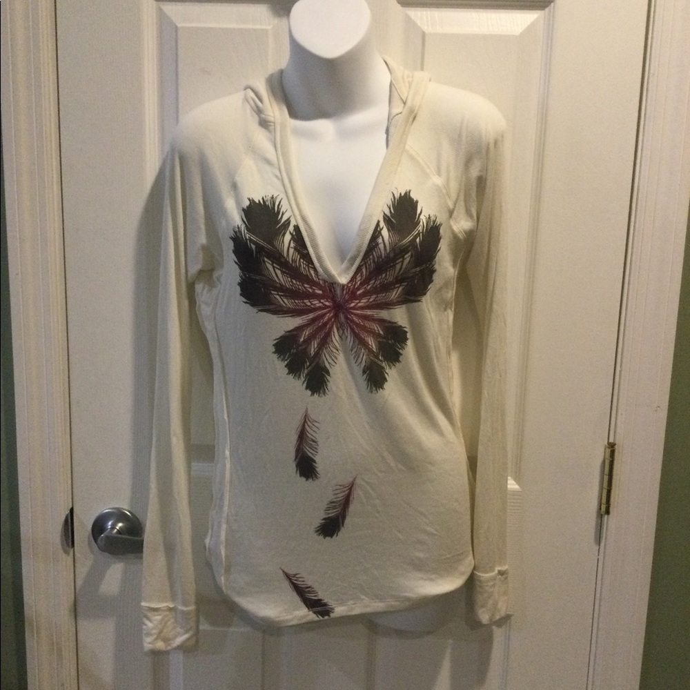 BCBGeneration hooded lightweight long sleeve pullover